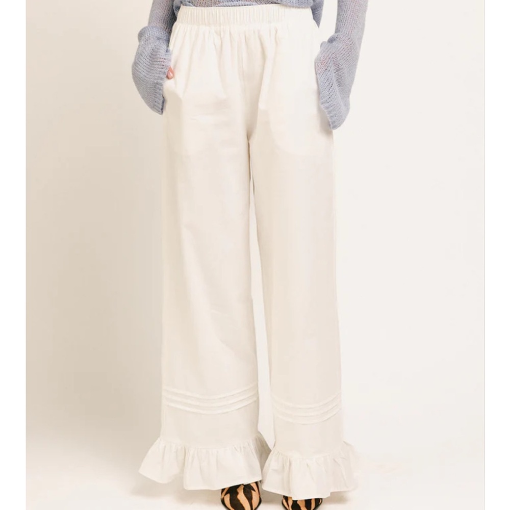 NWT Zoco White Ruffle Hem Wide-Leg Pants